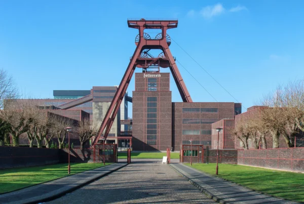 Eingangstor zum Besucherzentrum